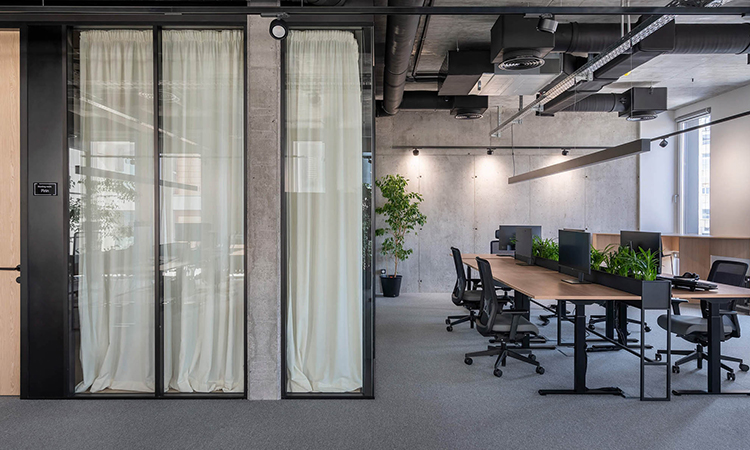 上海辦公室裝修怎么更省錢？選擇專業靠譜的上海辦公室裝修公司