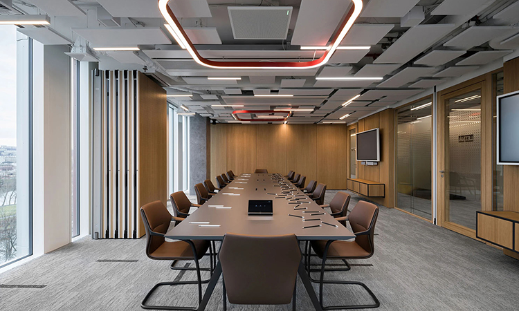 律所辦公室裝修是開放式好？還是獨立辦公室好？