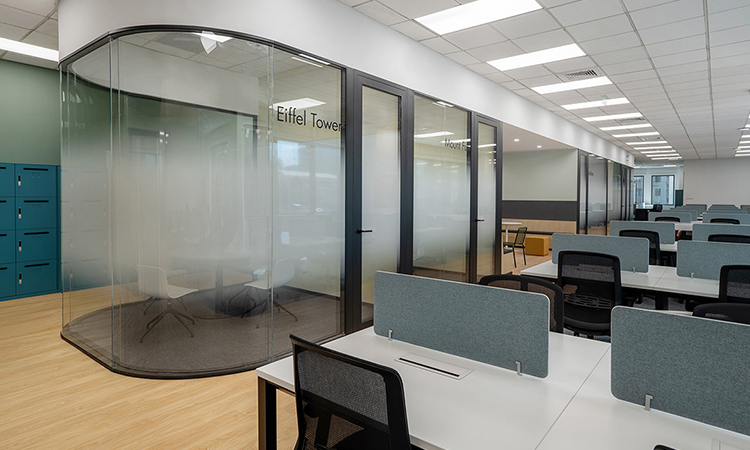 辦公室裝修員工工位如何設計布局？